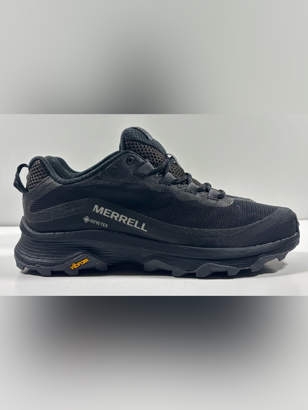 Merrell Moab Speed GTX Women’s 9.5 Black Gore-Tex Vibram Hiking Shoes Excellent